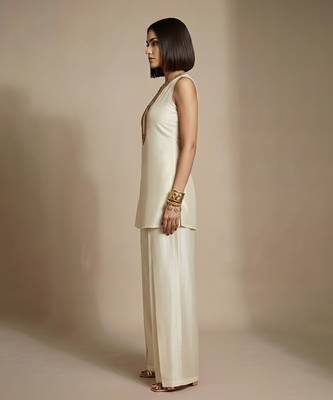Ivory embroidered raw silk co ord set 2