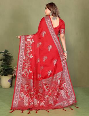 Red Color Handloom Zari Woven Satin Silk Sarees  4
