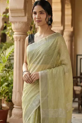 Elegant mhendi woven linen saree with contrast zari border & tassels  soft & breathable party wear