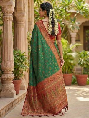 woven banarasi , kanjivaram silk blend saree green & red - authentic south indian wear 2