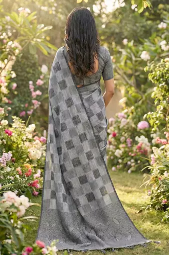 Women grey & black checkered linen blend saree with floral pallu