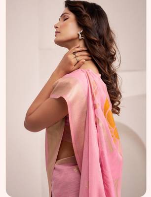Women baby pink & orange floral printed linen silk blend saree 4