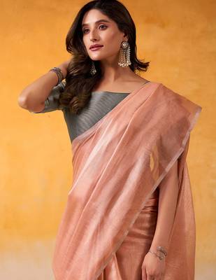 peach & grey solid tissue linen saree with zari border 3