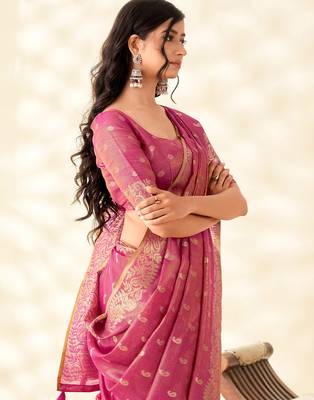 magenta pink woven banarasi tissue silk blend saree 4
