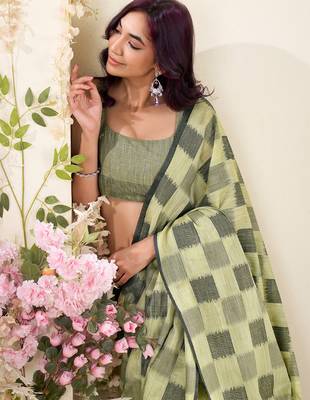 Women olive green checked linen saree with floral pallu 3