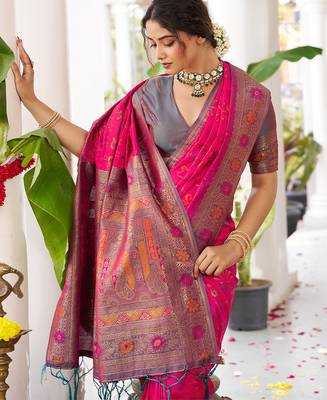 Woven banarasi silk blend saree in magenta pink with grey zari border & blouse piece 5