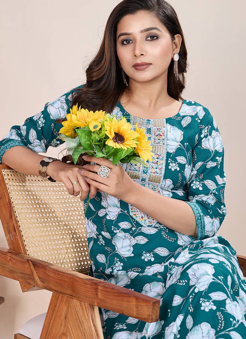 Turquoise printed cotton blend kurta pant set