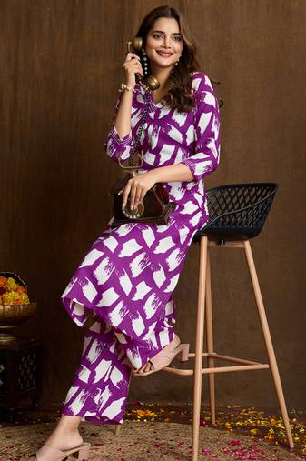Purple printed cotton blend kurta pant set
