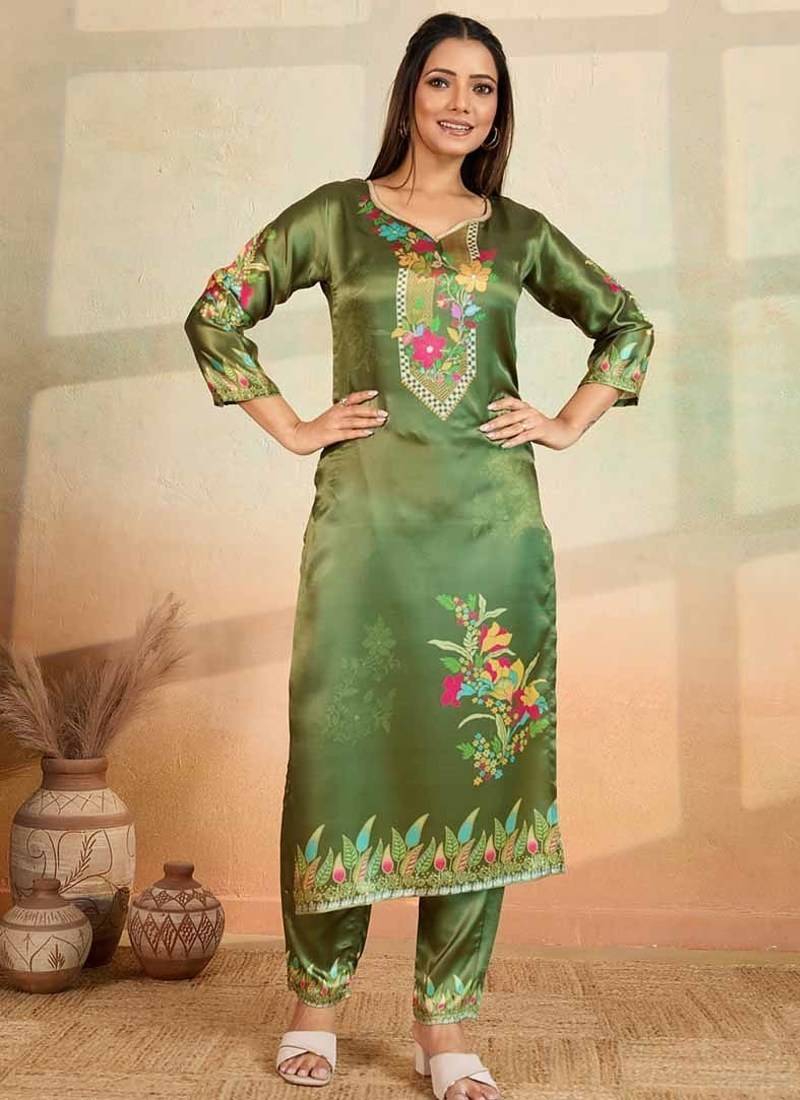 Mahendi green printed cotton reyon kurta pant set