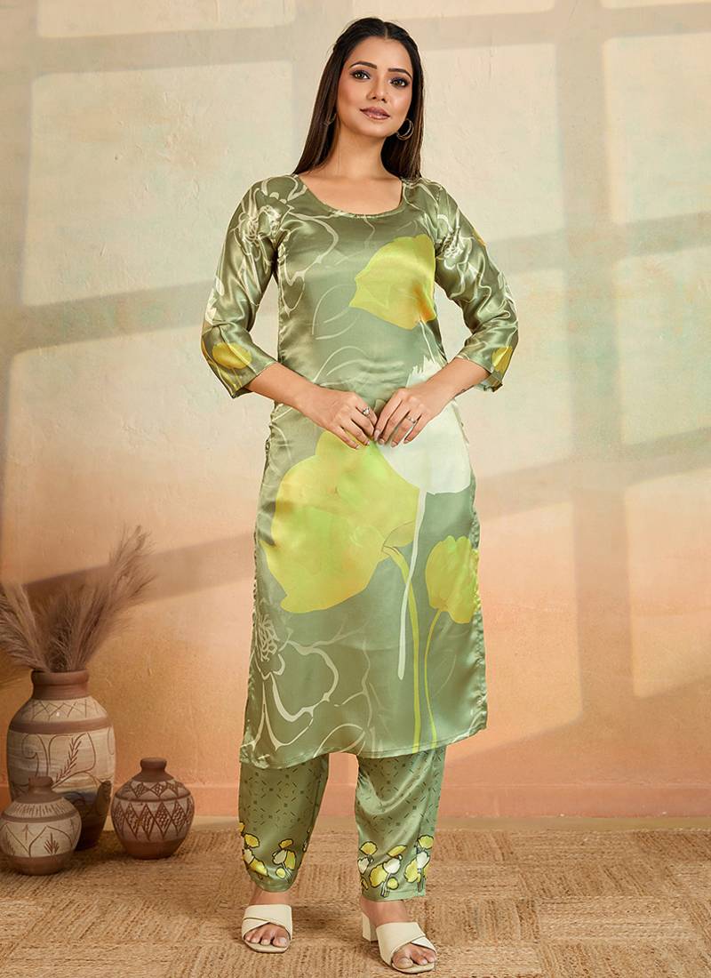 Mahendi green  printed cotton reyon kurta pant set