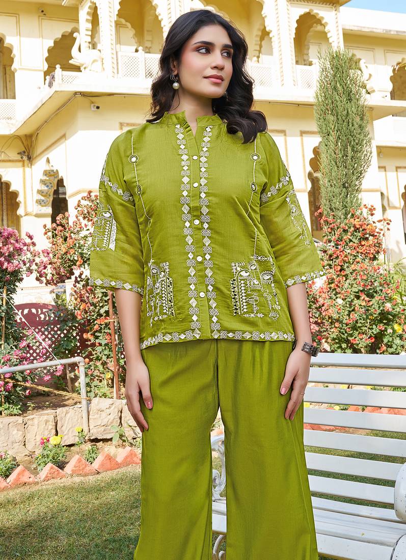 Embroidered Shirt Collar Shirt & Trouser 