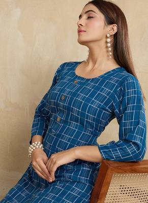 Blue printed cotton blend kurta pant set 4