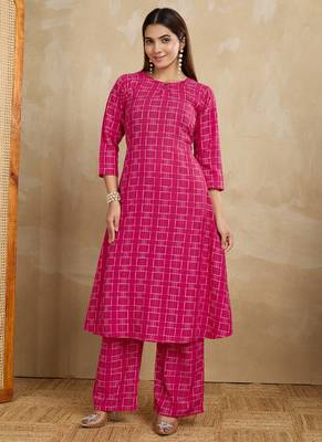 Pink printed cotton blend kurta pant set 1