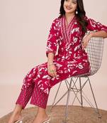 Pink printed cotton blend kurta pant set