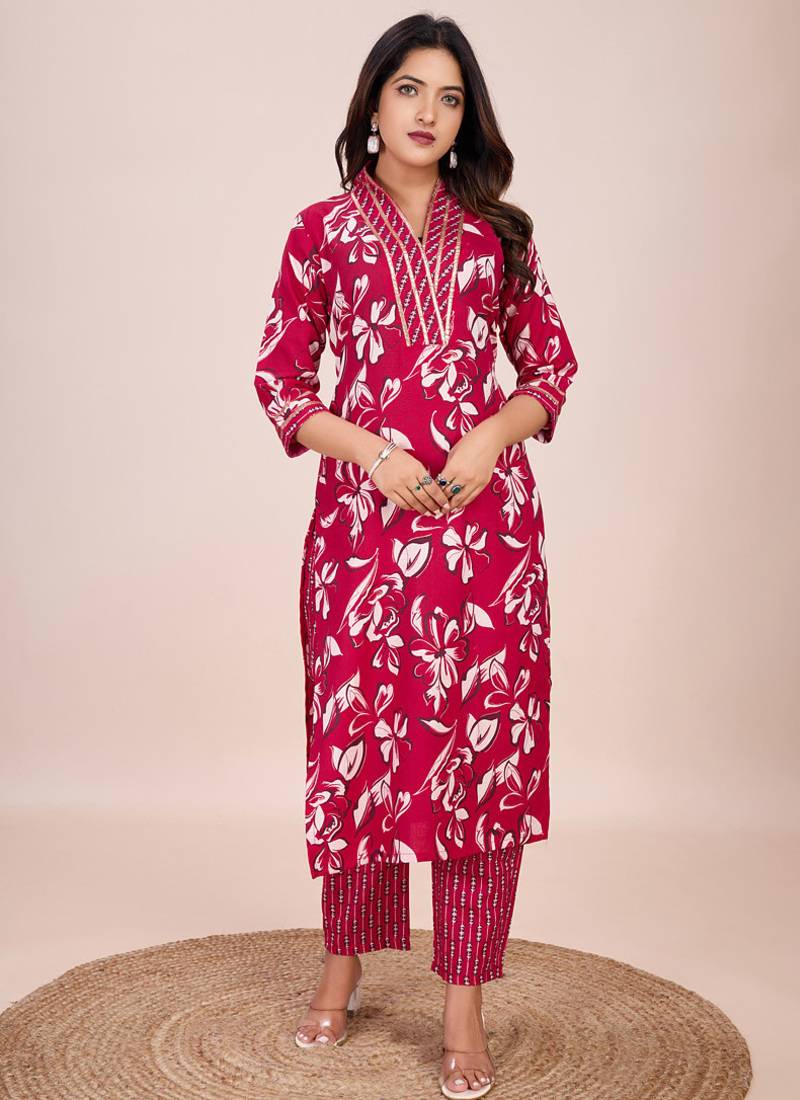 Pink printed cotton blend kurta pant set