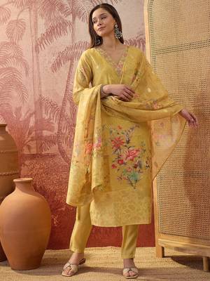 Women chanderi printed mustard kruta set 3