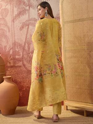 Women chanderi printed mustard kruta set 4