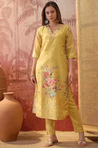 Women chanderi printed mustard kruta set