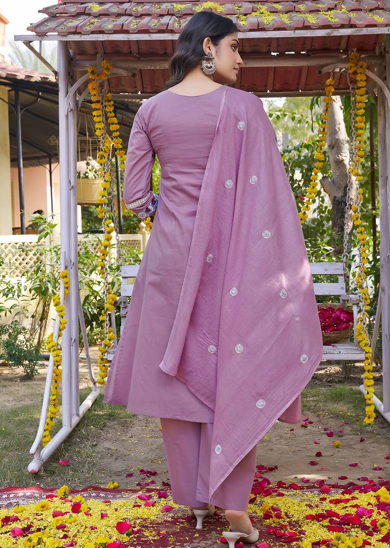 Women Floral Embroidered Empire Thread Work Chanderi Cotton Kurta with Pant & With Dupatta