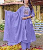 Women Floral Embroidered Empire Thread Work Cotton Cambridge Kurta  Pant & With Dupatta