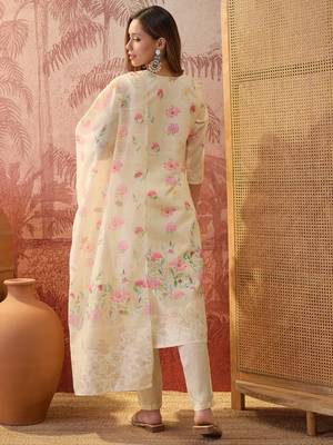 Women chanderi printed cream kruta set 5