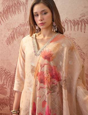 Women chanderi printed beige kruta set 3