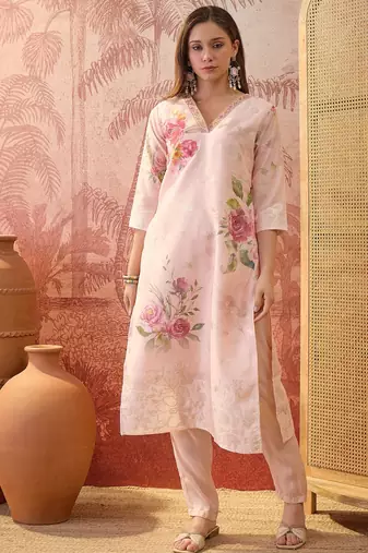 Women chanderi printed peach kruta set