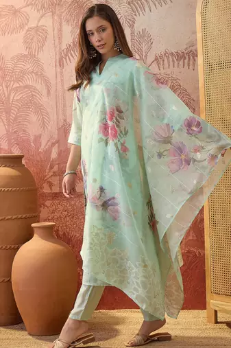 Women chanderi printed green kruta set