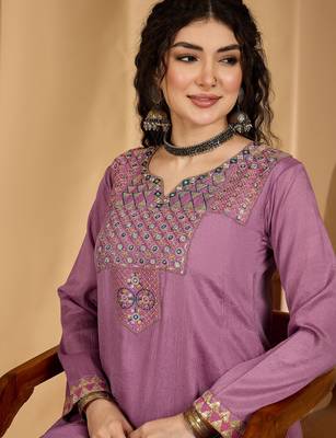 Women chinon silk blend embroidered purple kruta set 4