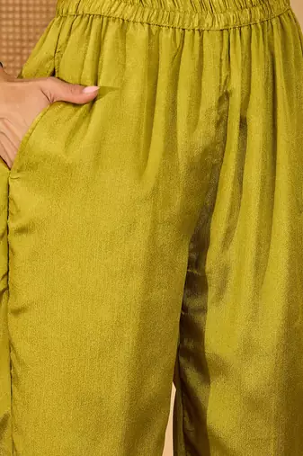 Women chinon silk embroidered green kruta set