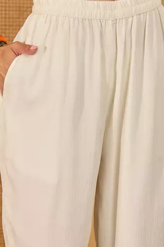 Women chinon silk embroidered cream kruta set