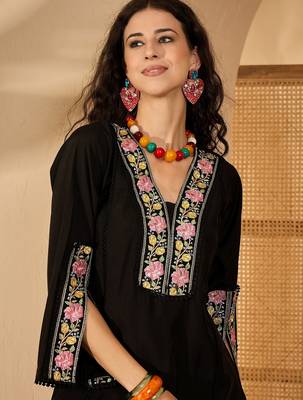Women roman silk blend embroidered black kruta set 2