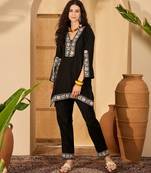 Women roman silk embroidered black kruta set