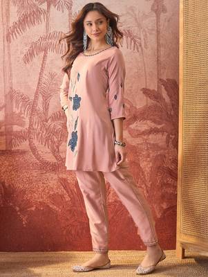 Women roman silk blend embroidery pink kruta set 1
