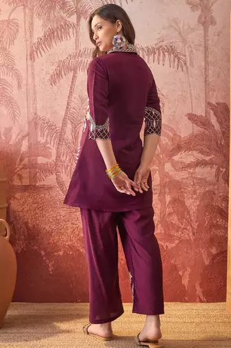 Women roman silk embroidery purple kruta set