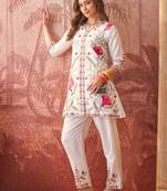 Women roman silk embroidery  off white kruta set
