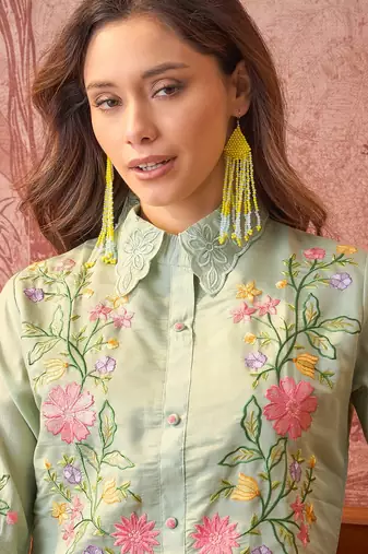 Women roman silk embroidery green kruta set
