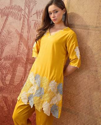 Women chinon embroidery mustard kruta set 3
