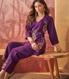 Women roman silk embroidery  off white kruta set