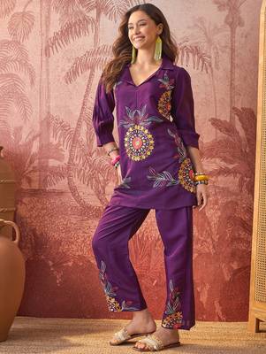 Women roman silk blend embroidery off white kruta set 1