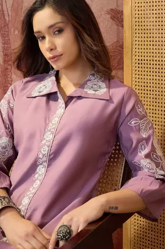Women roman silk embroidery purple kruta set