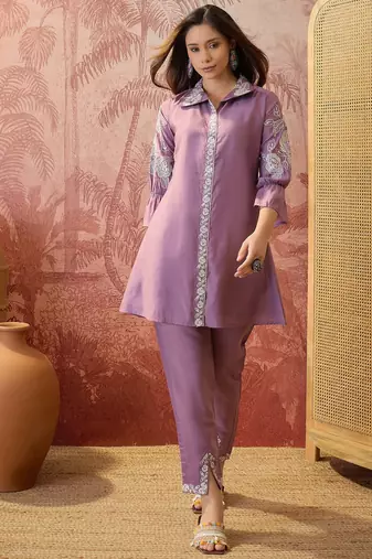 Women roman silk embroidery  purple kruta set