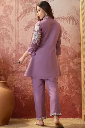 Women roman silk embroidery purple kruta set