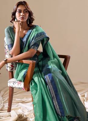 Green plain cotton cotton-sarees saree with blouse 3