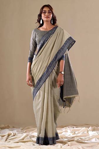 Grey plain cotton cotton-sarees saree with blouse