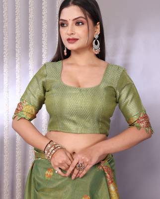 Green plain tissue tissue-sarees saree with blouse 4