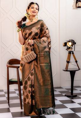 peach silk blend banarasi saree with unstitched blouse piece 2