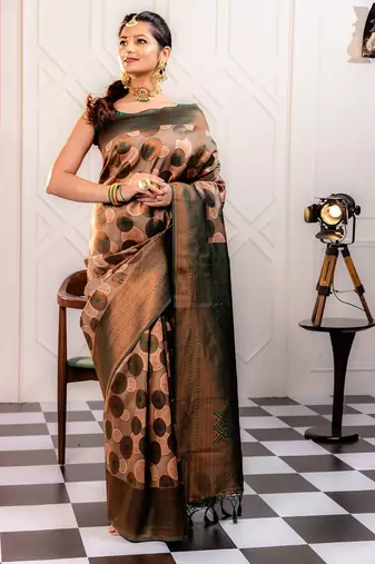 peach silk blend banarasi saree with unstitched blouse piece