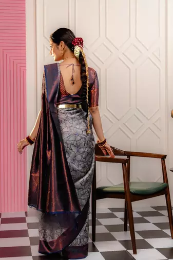 gery silk blend banarasi saree with unstitched blouse piece