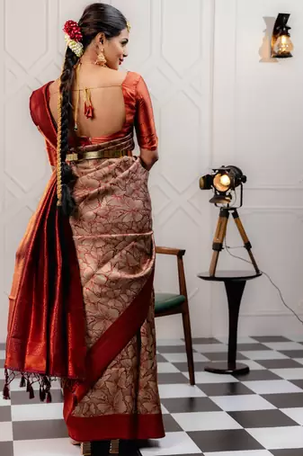 maroon silk blend banarasi saree with unstitched blouse piece